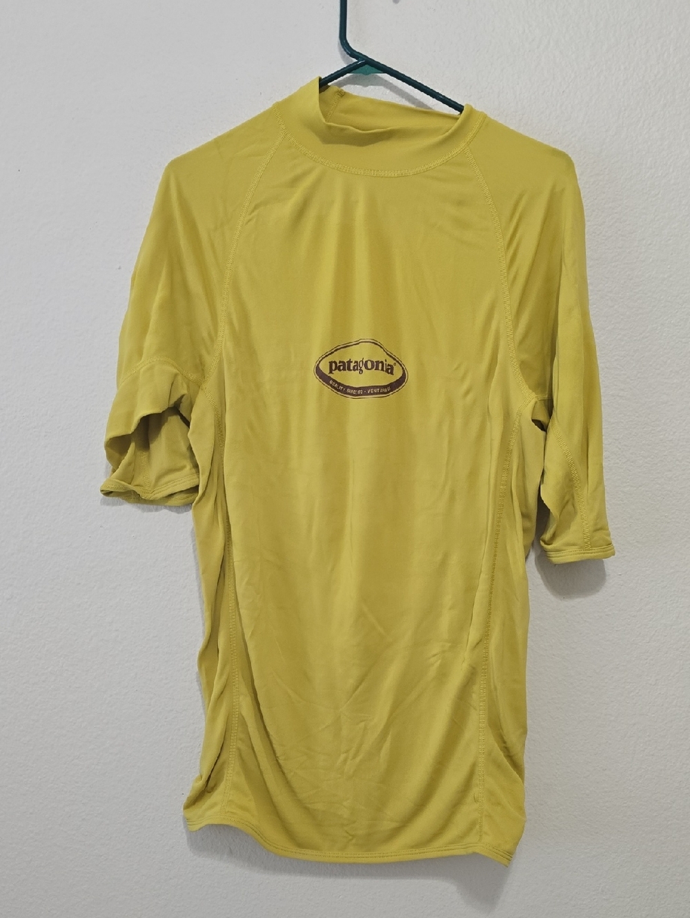 Patagonia Men’s Short-Sleeve Swim Rash Guard in Lemon Yellow XL